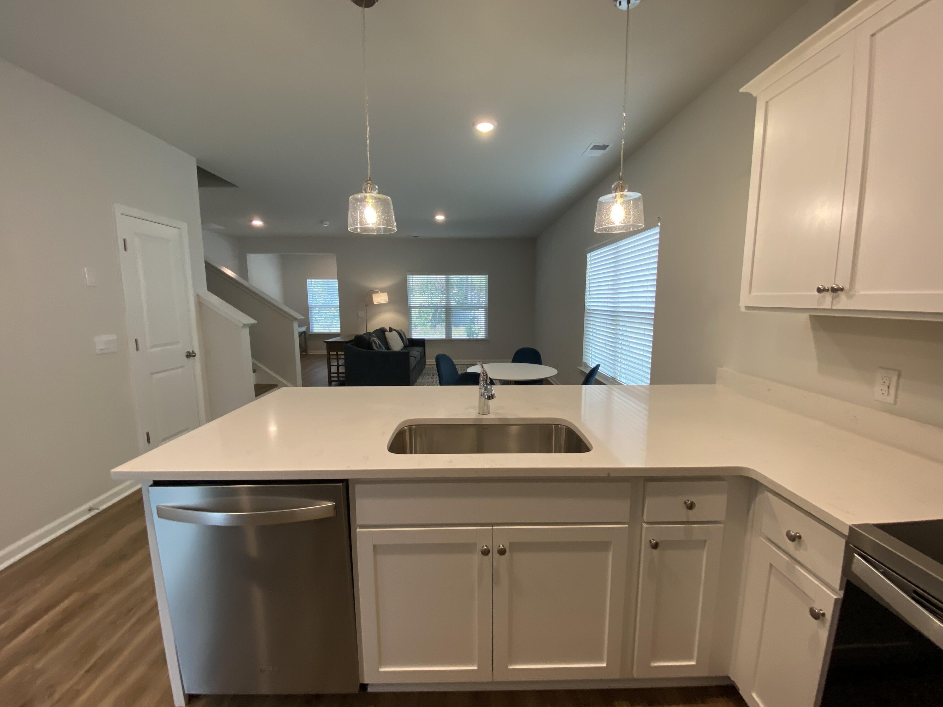 551 Gahagan Road Summerville, SC 29485 - Photo 7 of 20 IMG_4441