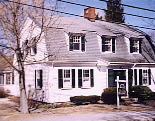 32 First Parish Road Scituate, MA 02066 - Photo 1 of 1 a front view of a building