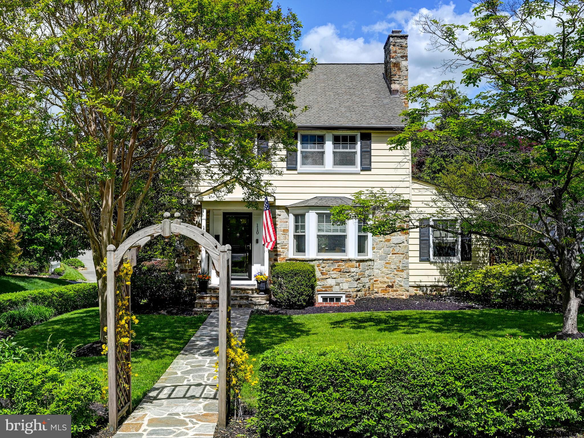 110 Armagh Drive Baltimore, MD 21212 - Photo 2 of 52