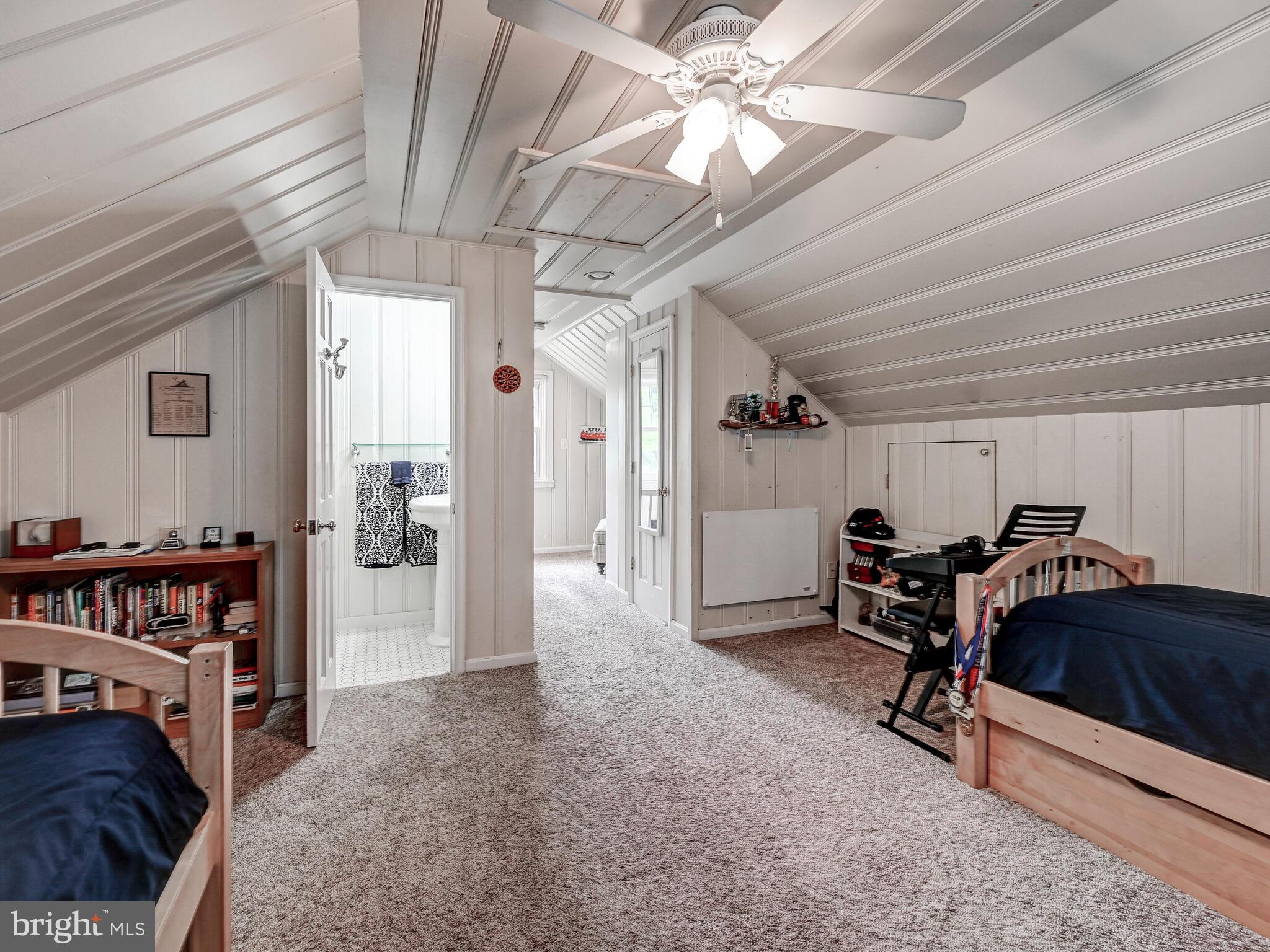 110 Armagh Drive Baltimore, MD 21212 - Photo 30 of 52 En suite on Top Level