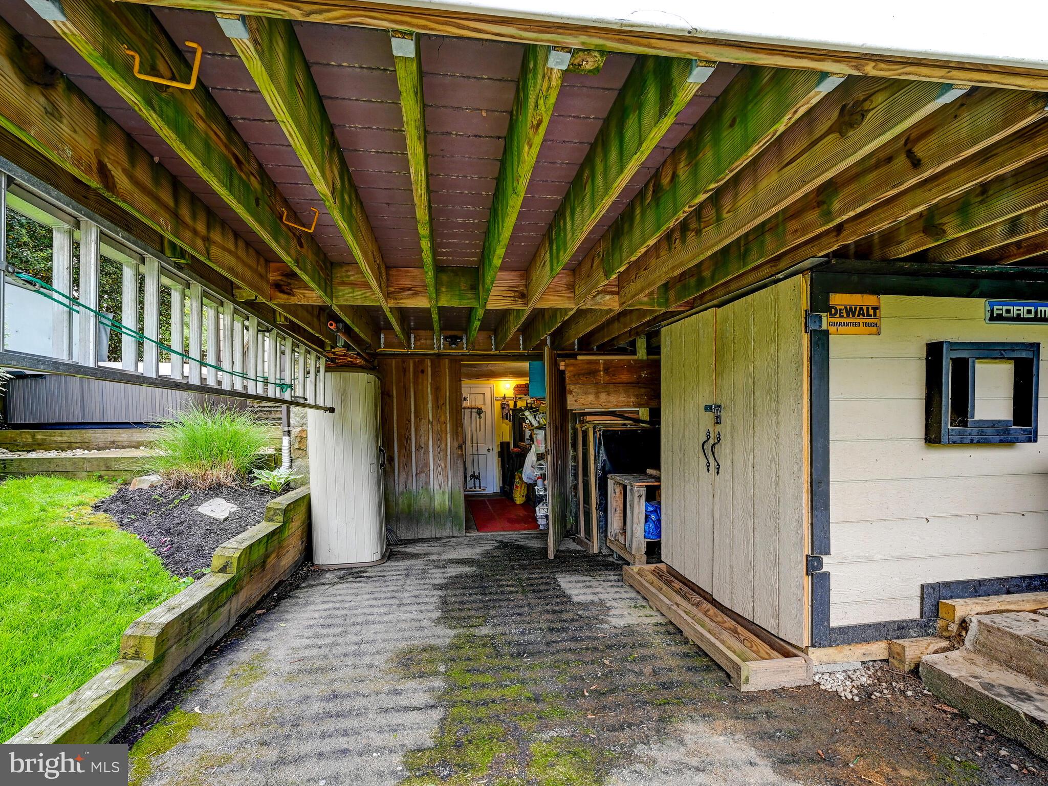 110 Armagh Drive Baltimore, MD 21212 - Photo 43 of 52 Carport