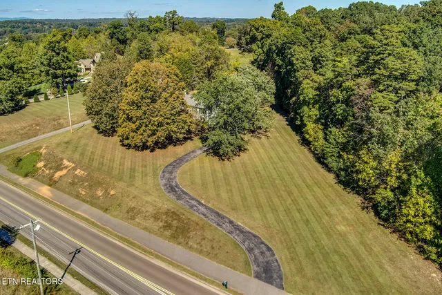 $600,000 | 624 McFee Road, Knoxville, TN 37934