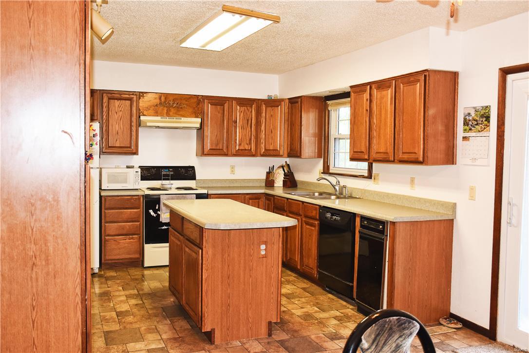311 Bridle Ridge Road Collinsville, IL 62234 - Photo 6 of 9 Gallery Image 6