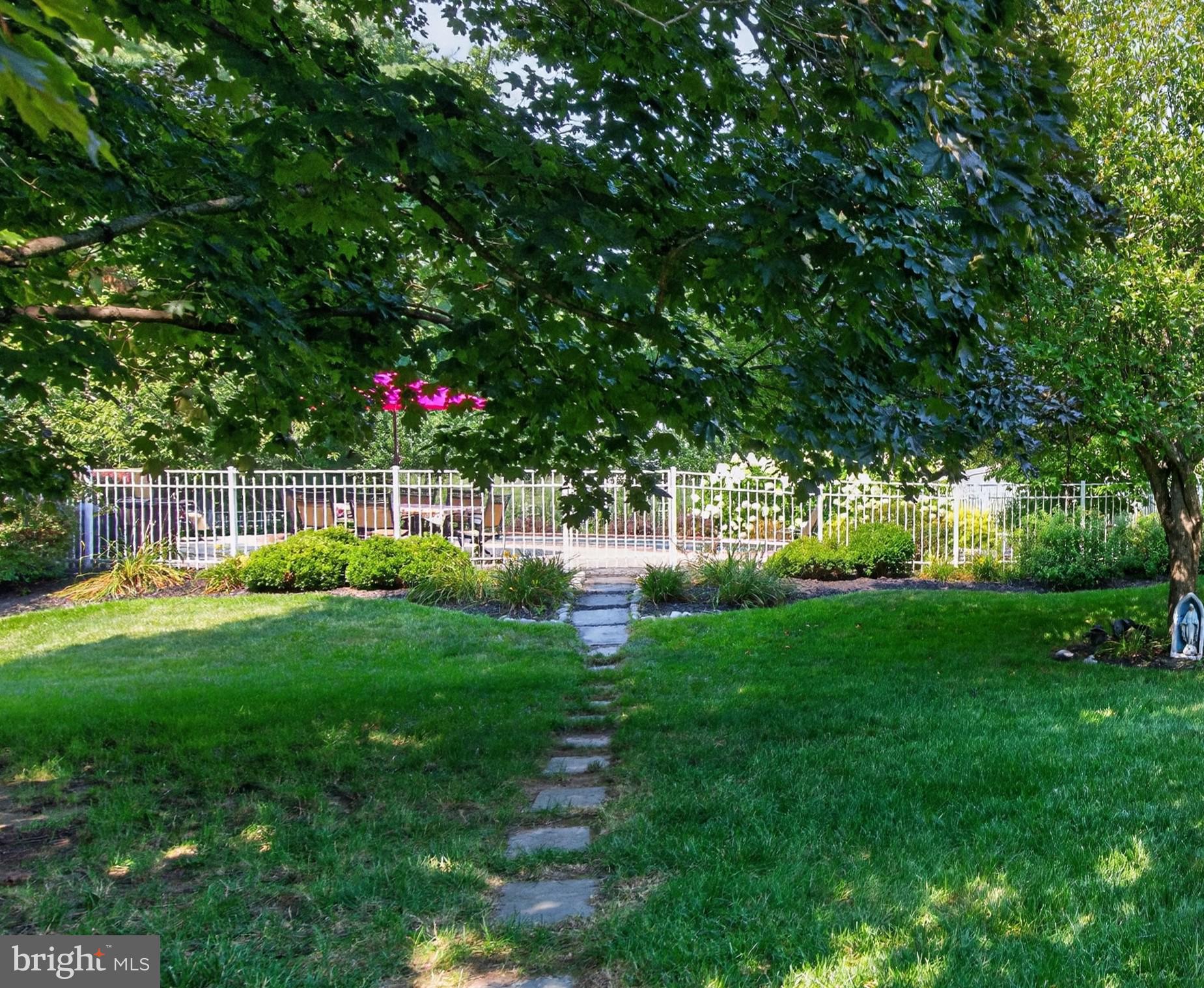 15 Black Pine Road Holland, PA 18966 - Photo 44 of 54 Gallery Image 44