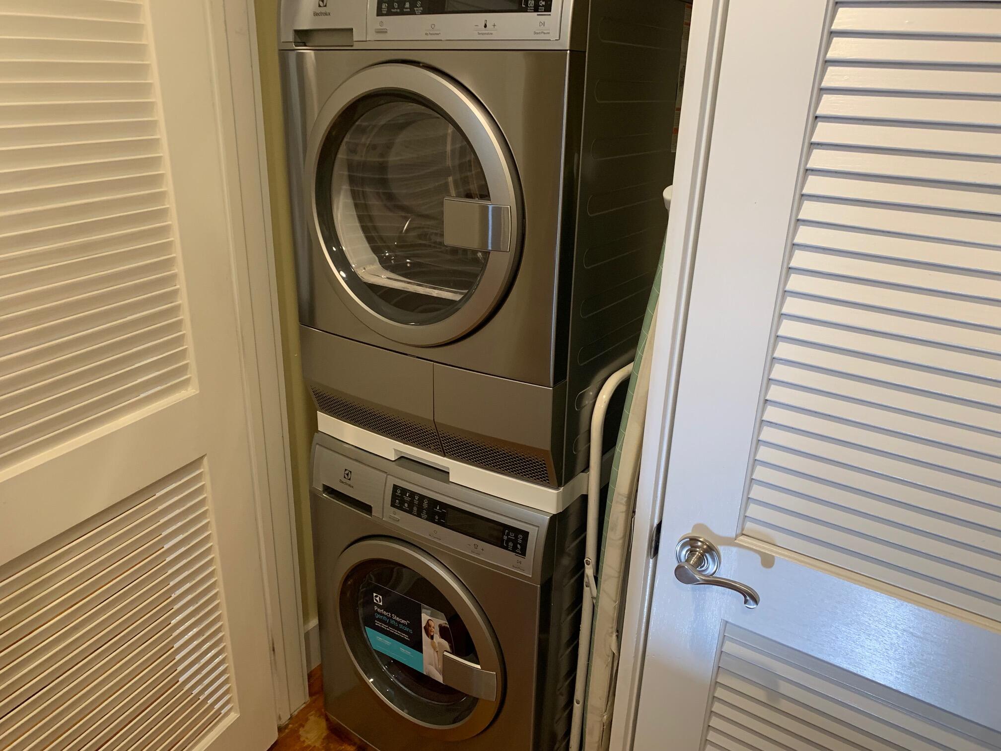 807 Washington Street, Unit 101 Key West, FL 33040 - Photo 19 of 29 a utility room with dryer and washer