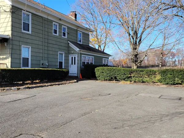 $3,600 | 475 Highway 25A, Unit B, Rocky Point, NY 11778