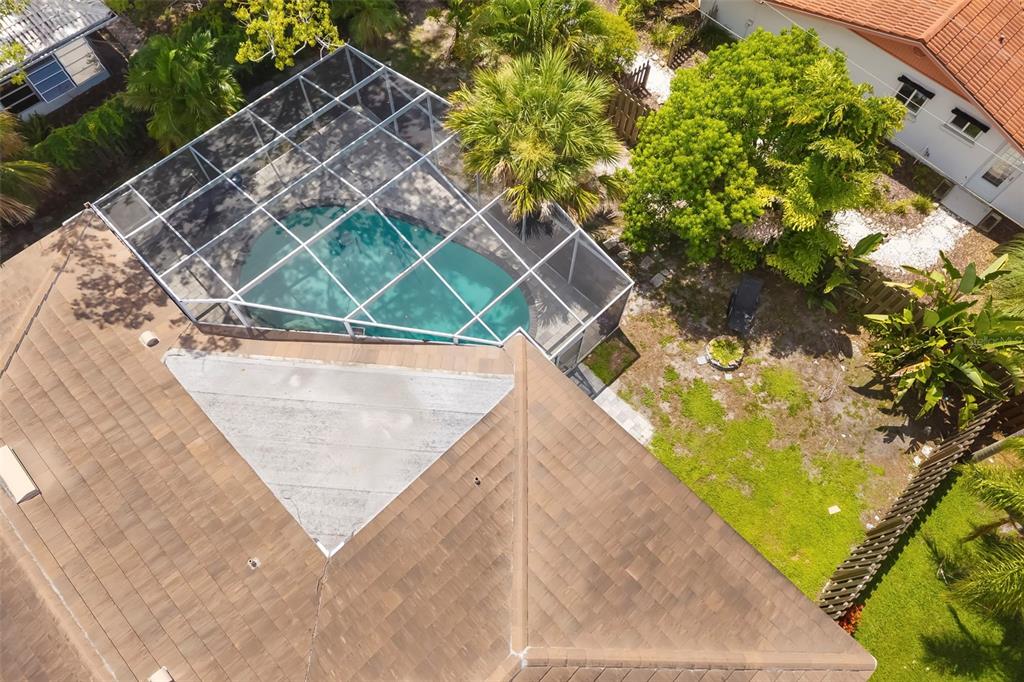 3304 Springmill Circle Sarasota, FL 34239 - Photo 43 of 79 Gallery Image 43