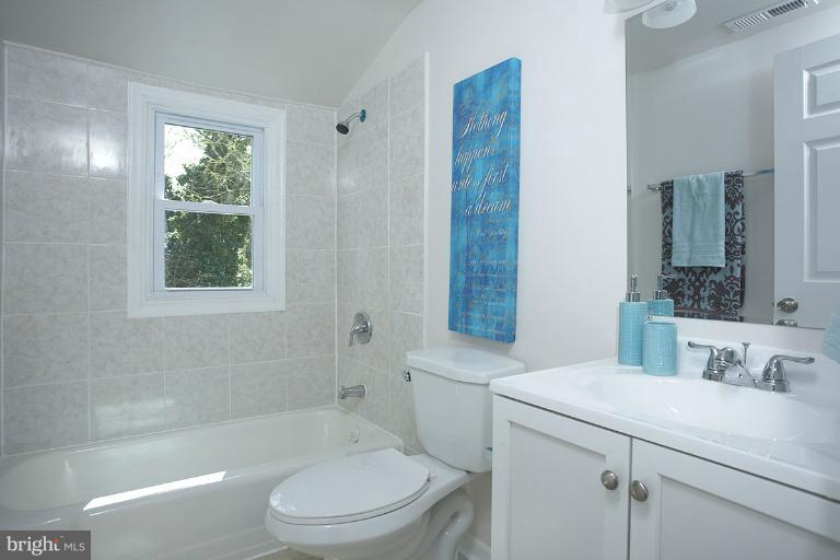10211 Procter Street Silver Spring, MD 20901 - Photo 11 of 30 Bedroom