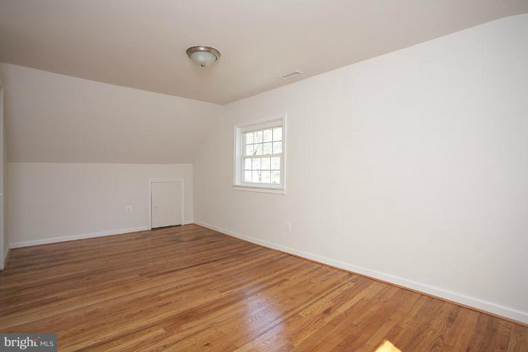 10211 Procter Street Silver Spring, MD 20901 - Photo 23 of 30 Bedroom