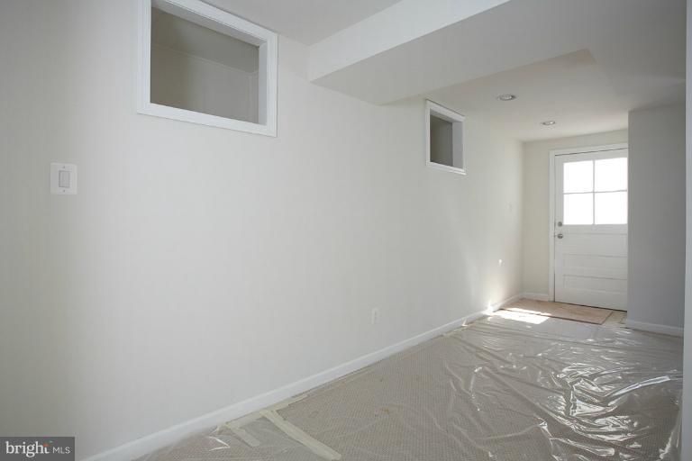 10211 Procter Street Silver Spring, MD 20901 - Photo 24 of 30 Basement