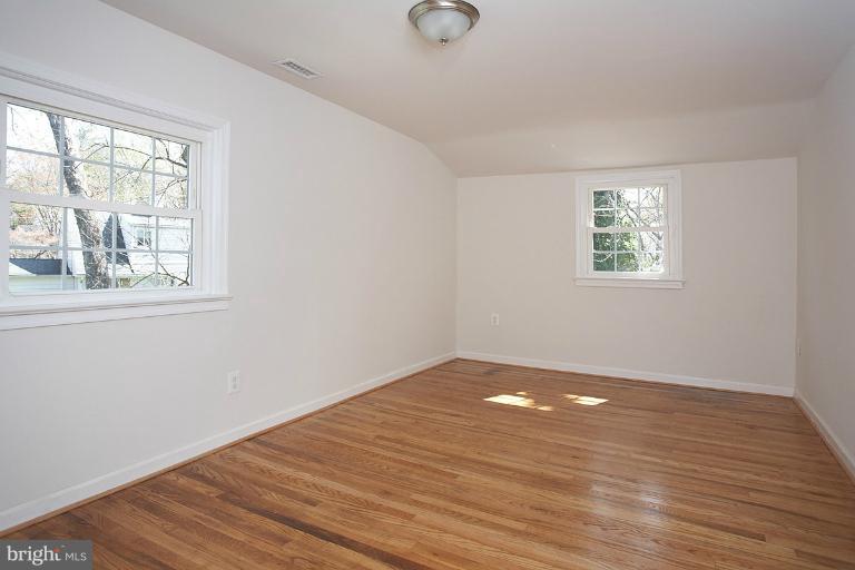 10211 Procter Street Silver Spring, MD 20901 - Photo 6 of 30 Bedroom