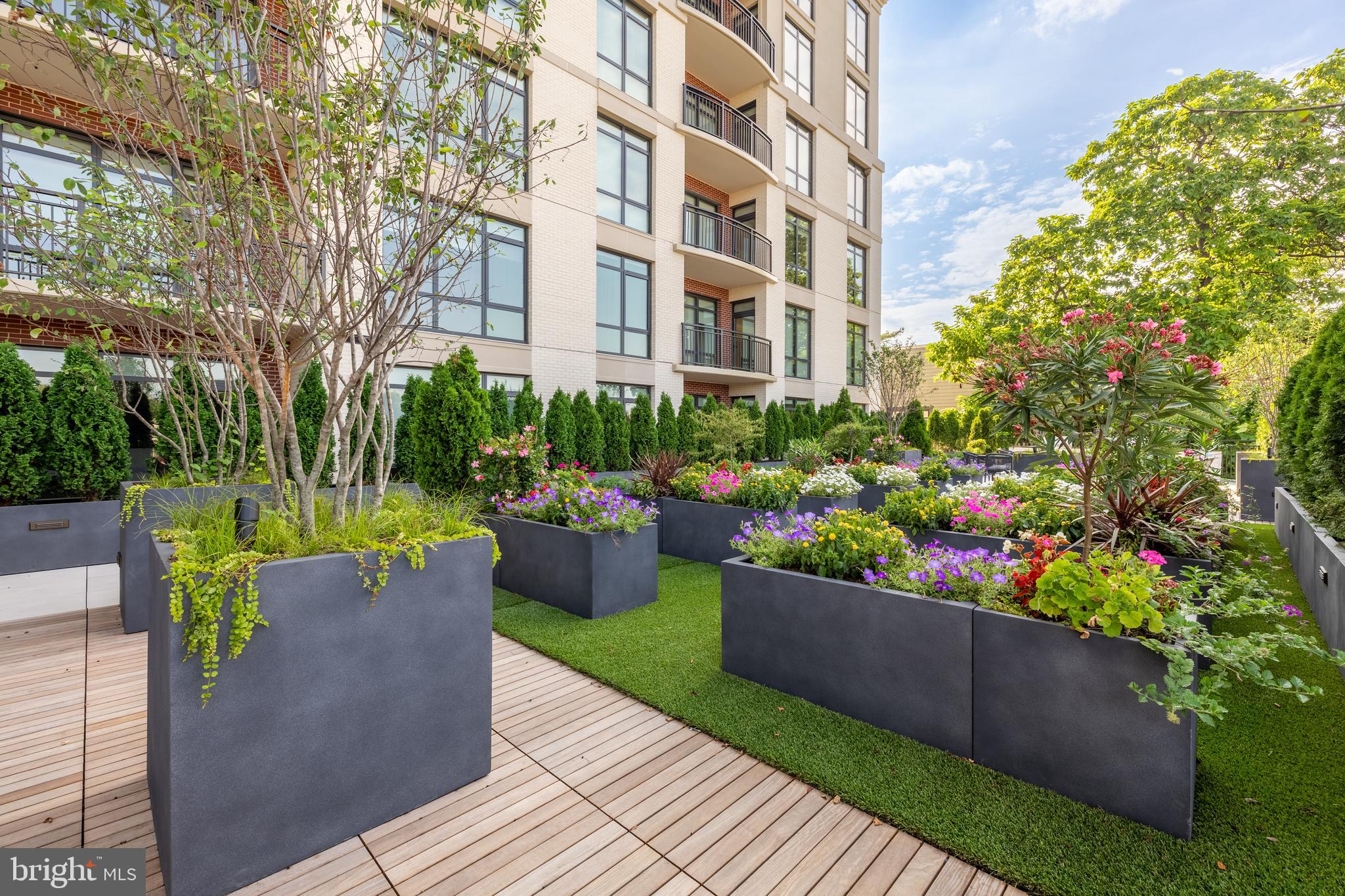 6718 Lowell Avenue, Unit 702 McLean, VA 22101 - Photo 64 of 75