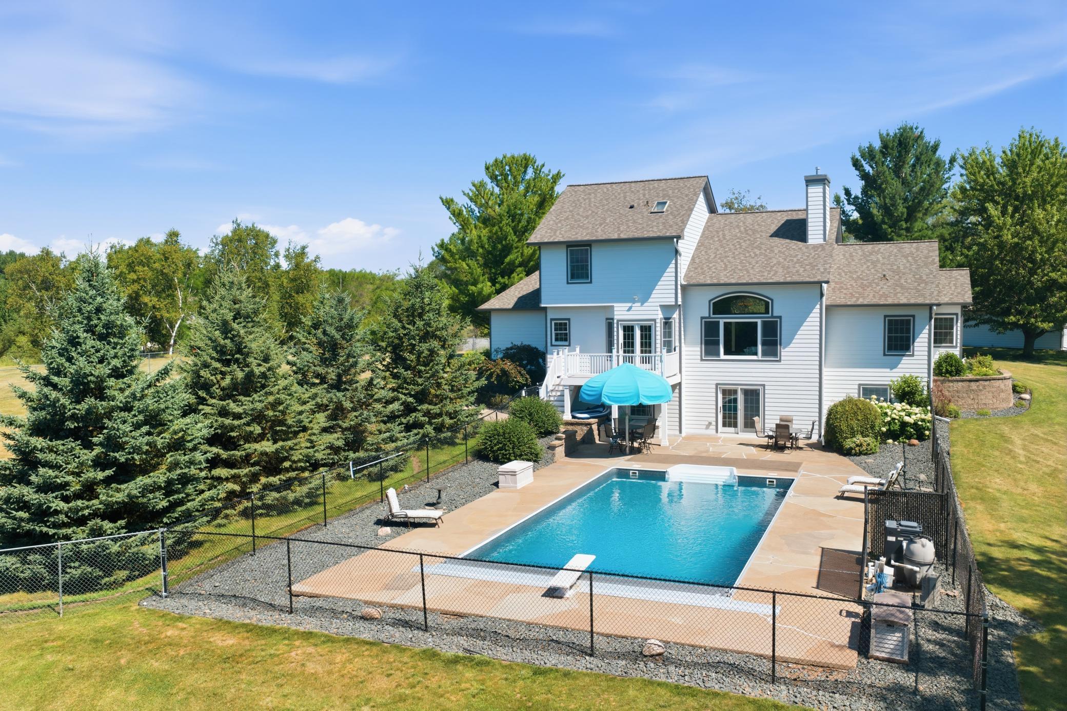 923 Cloverleaf Circle Hudson, WI 54016 - Photo 46 of 60