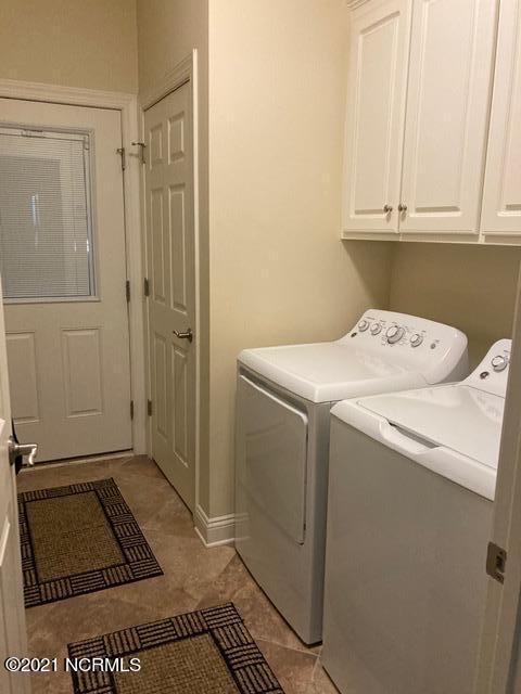 9028 Fox Run Road Bailey, NC 27807 - Photo 17 of 21 9028 Fox Run Laundry