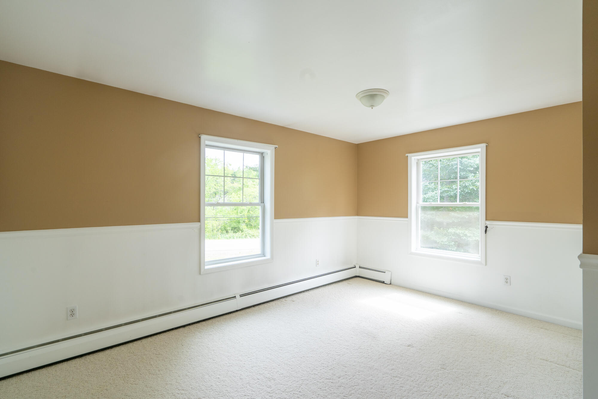 188 New County Road Saco, ME 04072 - Photo 23 of 49 188 New County Road-34