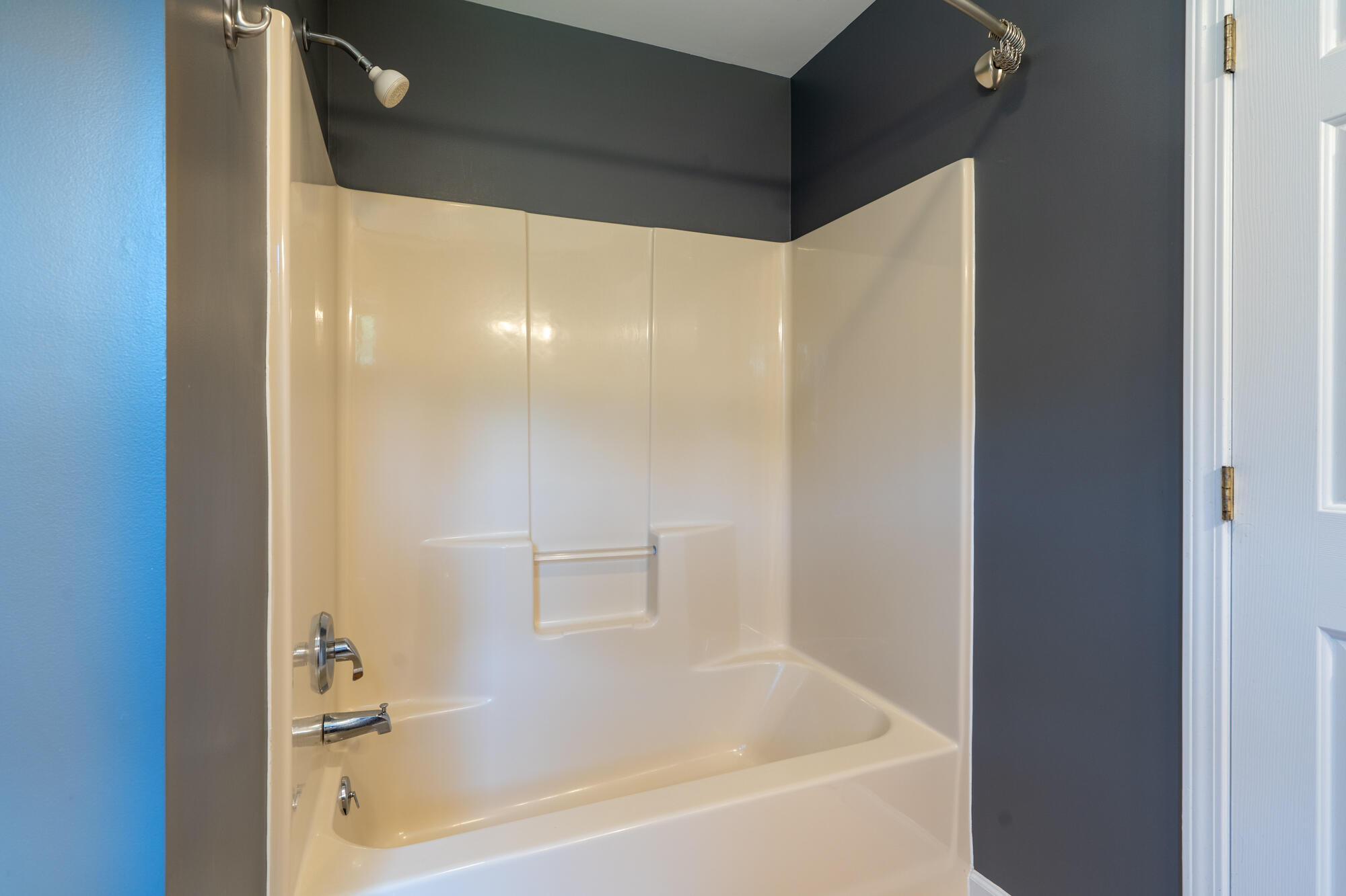 188 New County Road Saco, ME 04072 - Photo 28 of 49 188 New County Road-39