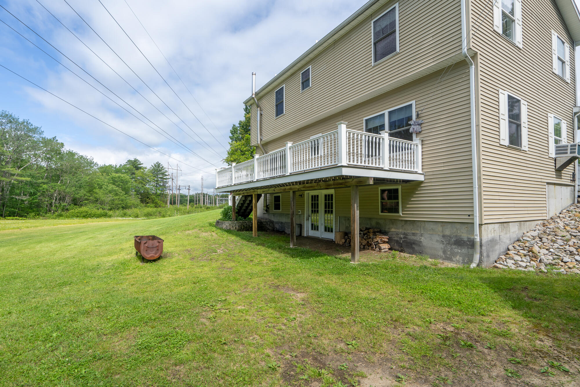 188 New County Road Saco, ME 04072 - Photo 42 of 49 188 New County Road-7