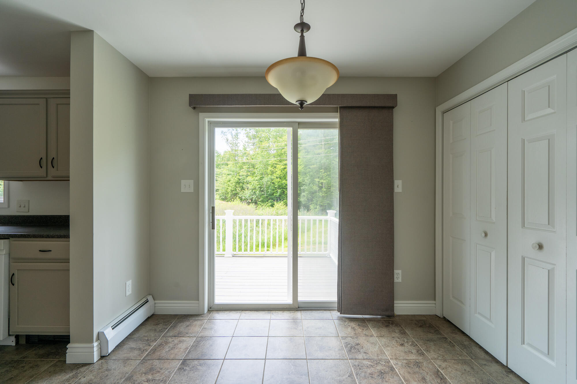 188 New County Road Saco, ME 04072 - Photo 6 of 49 188 New County Road-15