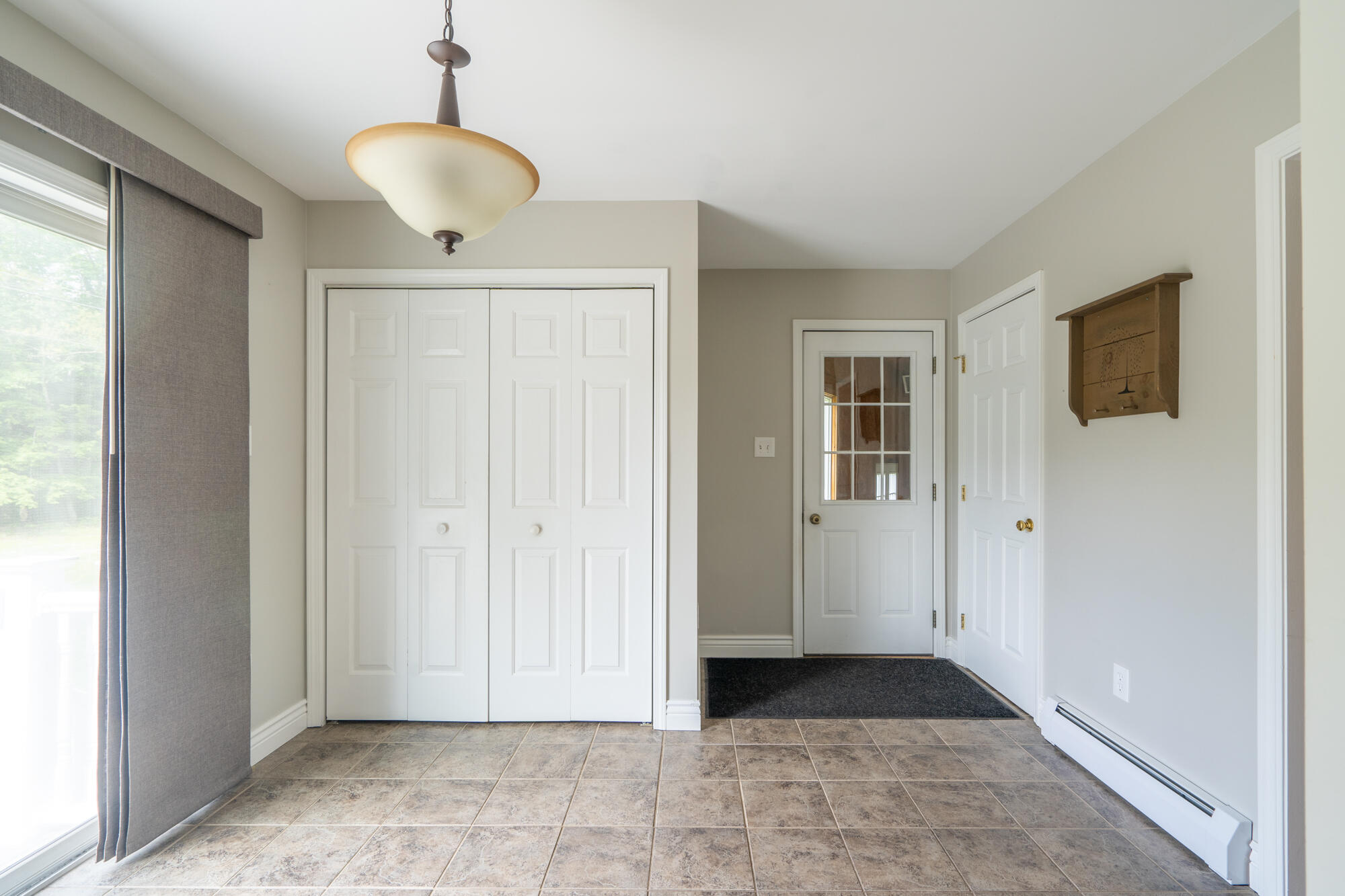 188 New County Road Saco, ME 04072 - Photo 7 of 49 188 New County Road-16