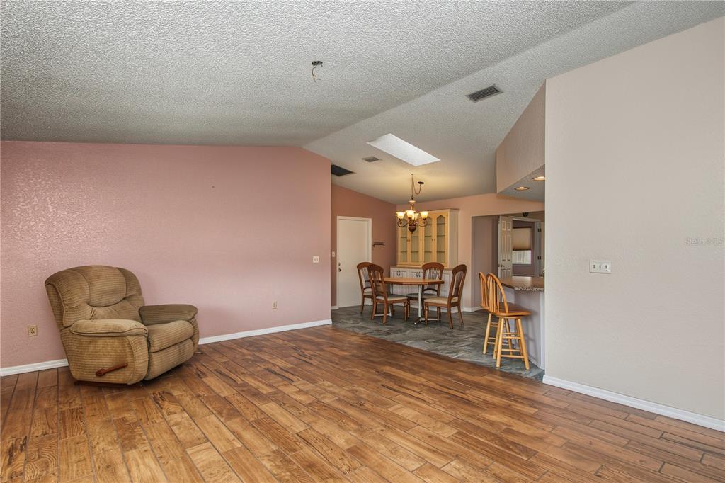 8777 Southwest 116th Place Road Ocala, FL 34481 - Photo 5 of 44 Gallery Image 5