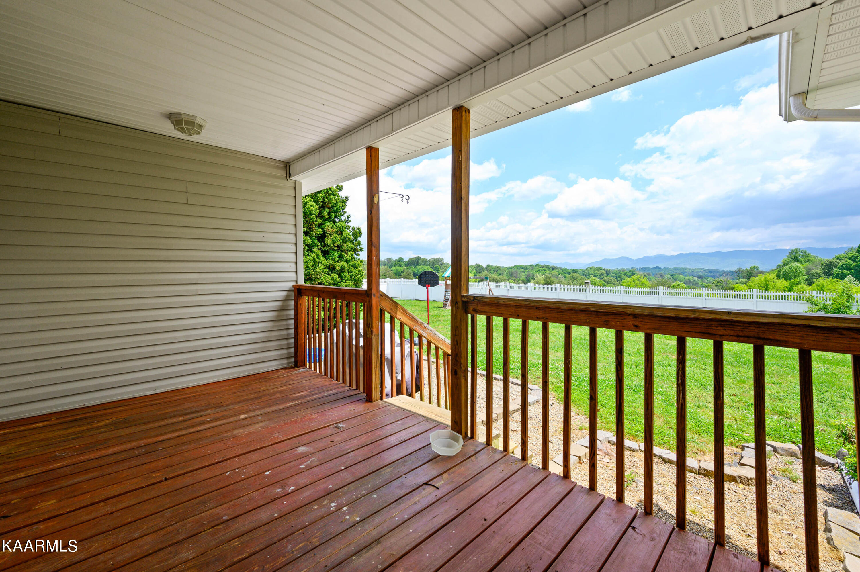 1602 Shale Road Newport, TN 37821 - Photo 11 of 24 DSC_0255