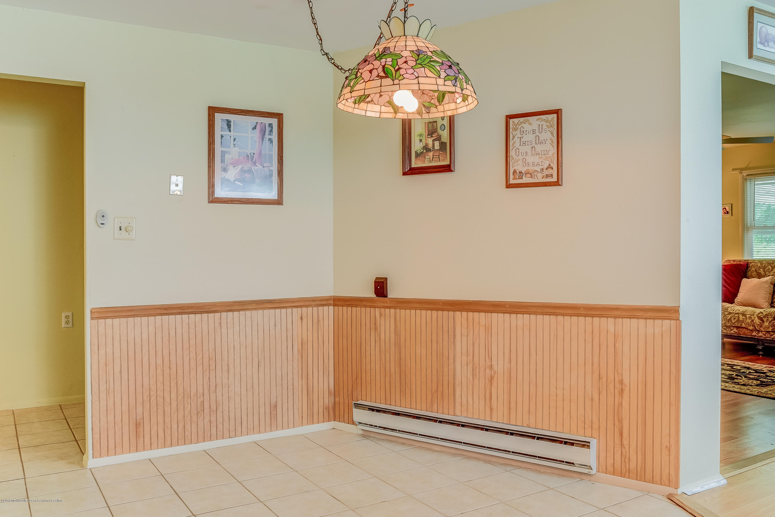 23 Keats Road Brick, NJ 08724 - Photo 9 of 21 009_Breakfast Area