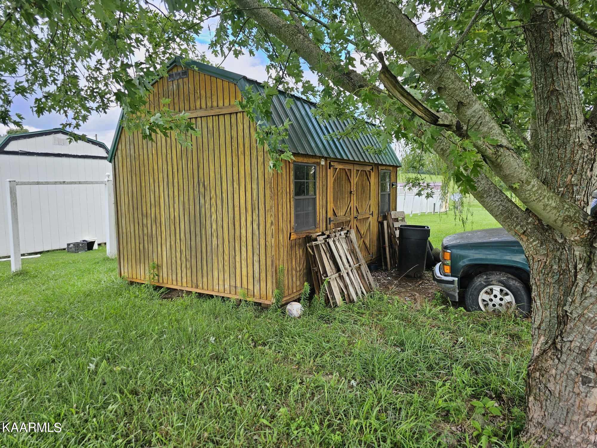 261 Ely Road Bulls Gap, TN 37711 - Photo 24 of 28 367512892_228444653034961_22770717454270