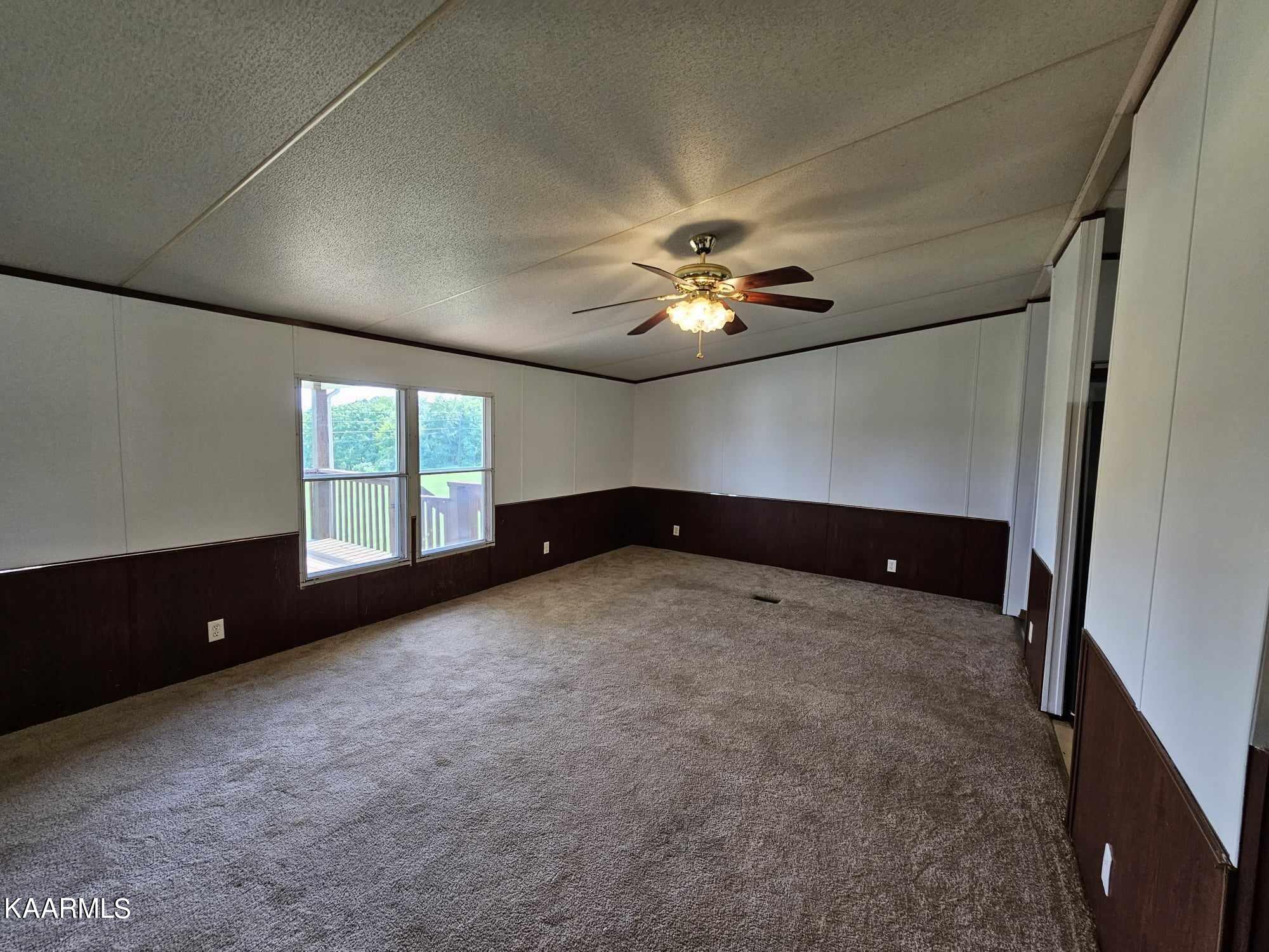 261 Ely Road Bulls Gap, TN 37711 - Photo 10 of 28 367510880_825393075764051_84934643331297