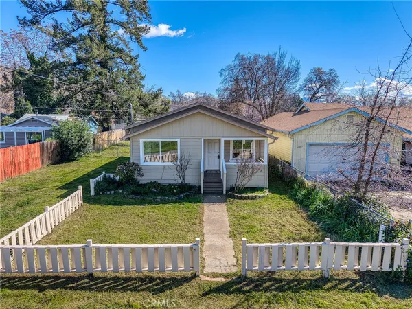 $229,900 | 6061 1st Avenue, Lucerne, CA 95458