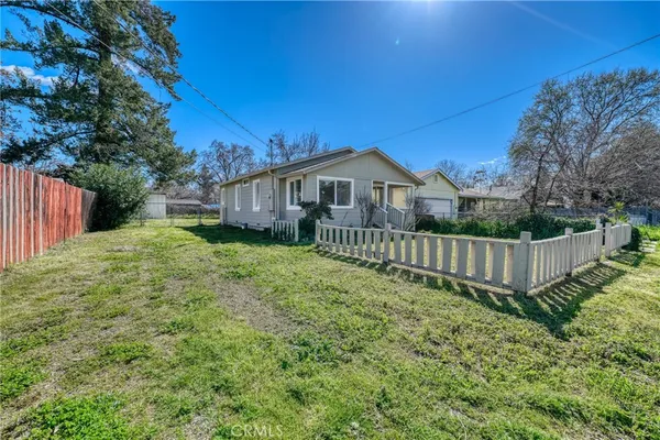 $229,900 | 6061 1st Avenue, Lucerne, CA 95458