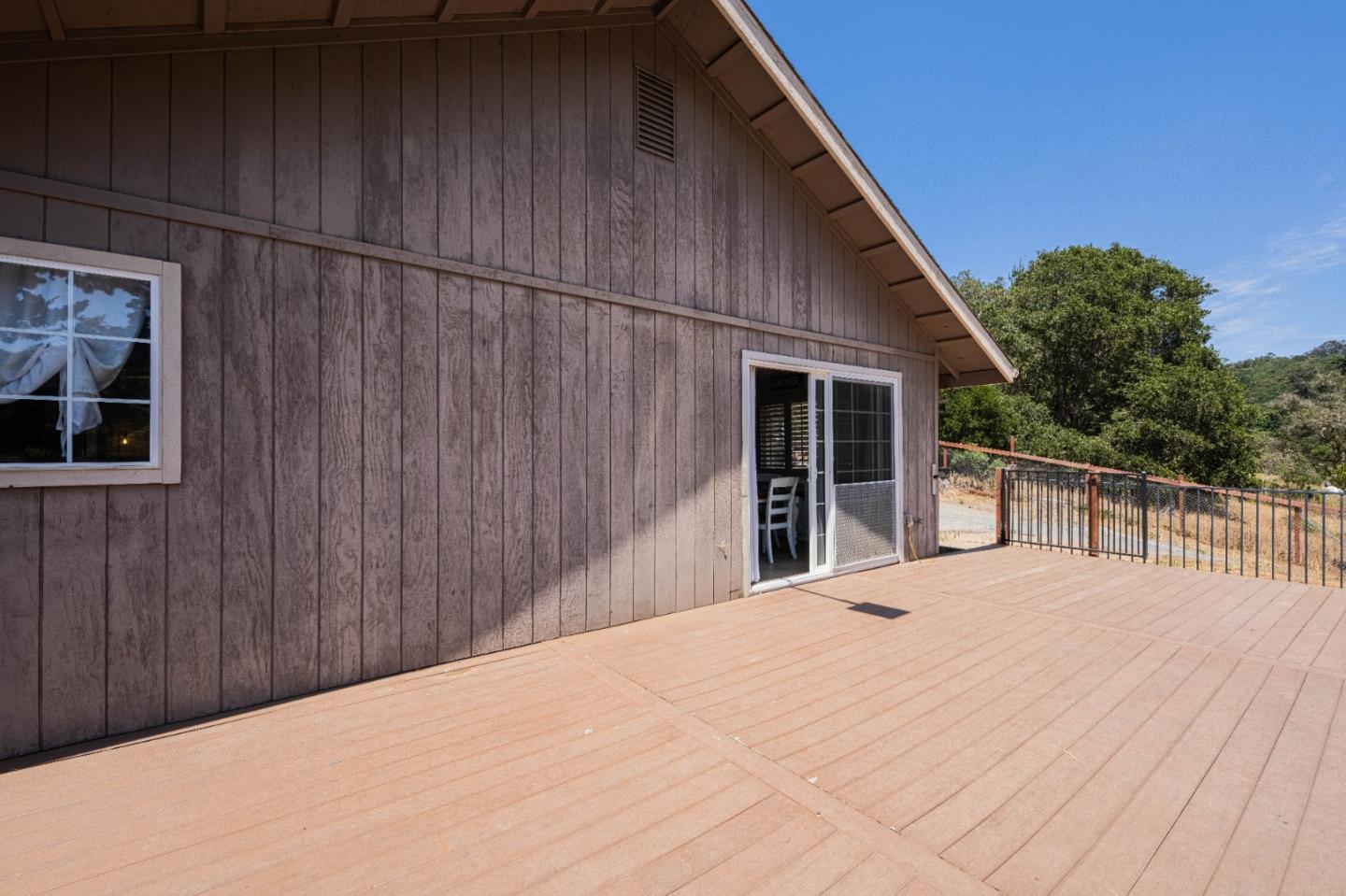 143 Tucker Road Watsonville, CA 95076 - Photo 12 of 42 a balcony with wooden floor