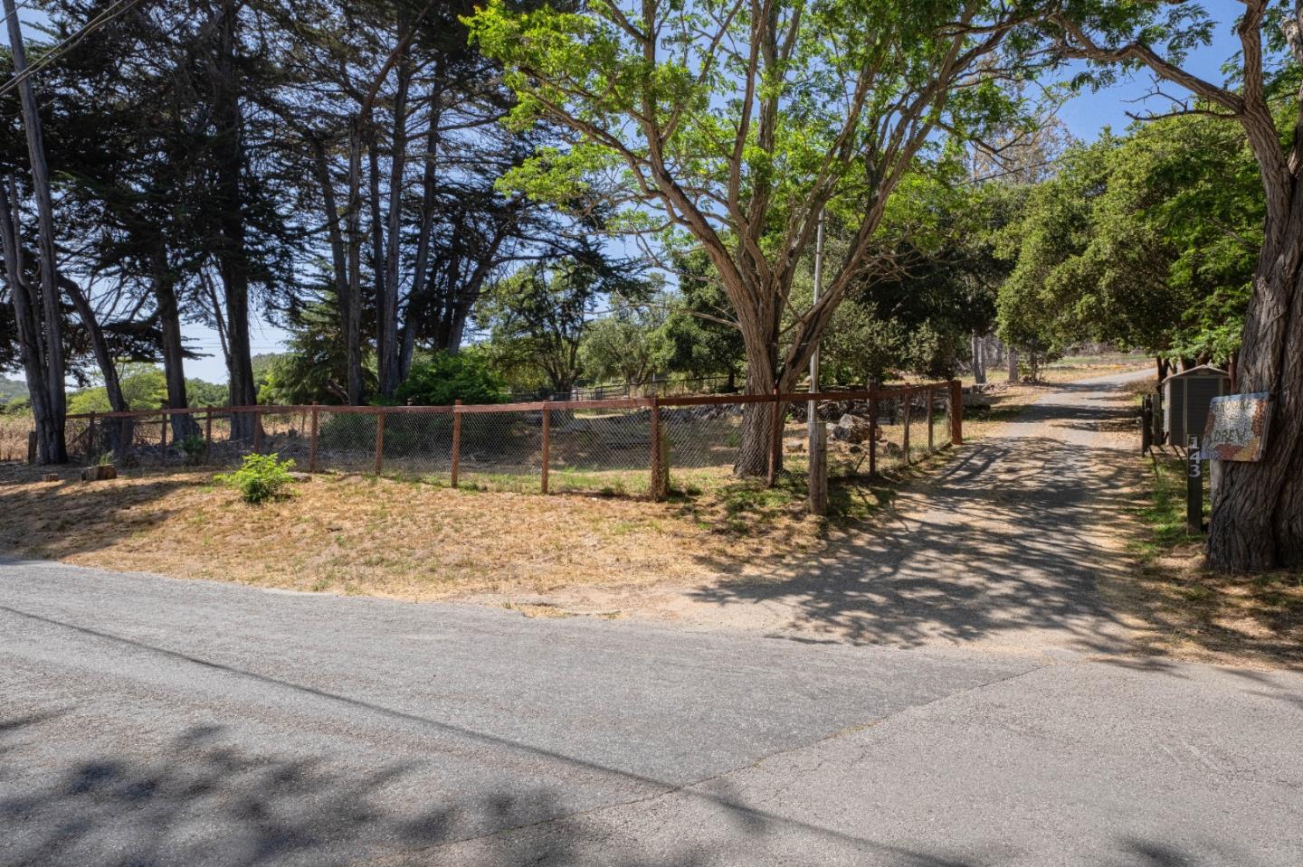 143 Tucker Road Watsonville, CA 95076 - Photo 40 of 42 a backyard of a house with lots of green space