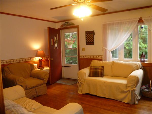56 Maple Avenue Ware, MA 01082 - Photo 17 of 30 Gallery Image 17