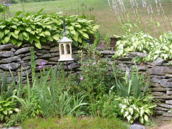 56 Maple Avenue Ware, MA 01082 - Photo 8 of 30 Gallery Image 8