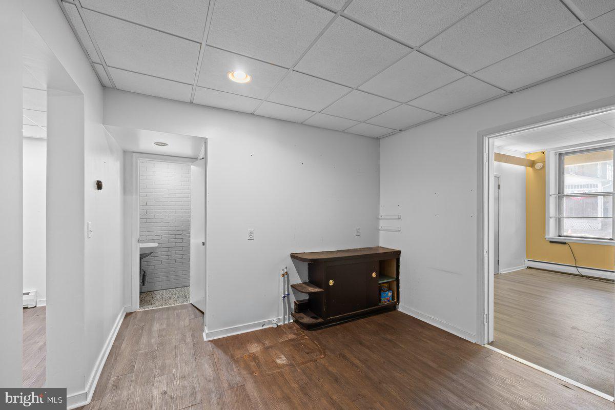 827 Chestnut Street Lebanon, PA 17042 - Photo 9 of 30 Unit 1 - Commercial