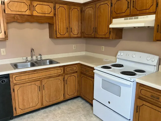 $925 | 441 Martha Lane, Unit C, Clarksville, TN 37043