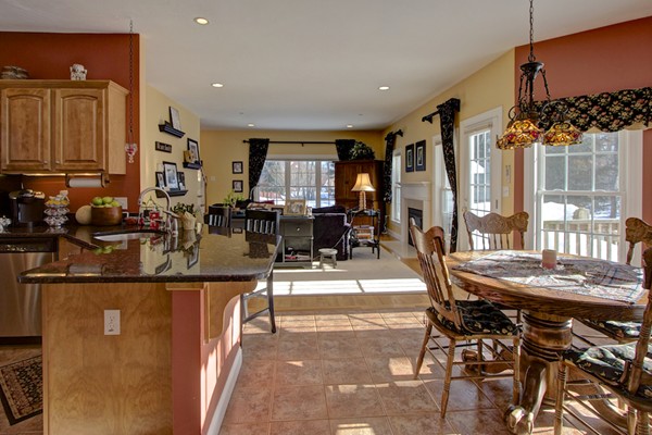 24 Rons Way Framingham, MA 01701 - Photo 12 of 27 Gallery Image 12