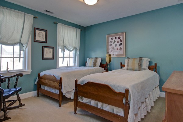 24 Rons Way Framingham, MA 01701 - Photo 17 of 27 Gallery Image 17