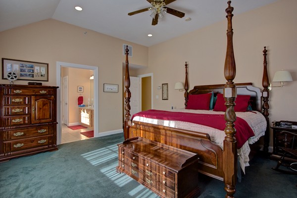 24 Rons Way Framingham, MA 01701 - Photo 22 of 27 Gallery Image 22