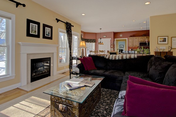 24 Rons Way Framingham, MA 01701 - Photo 7 of 27 Gallery Image 7