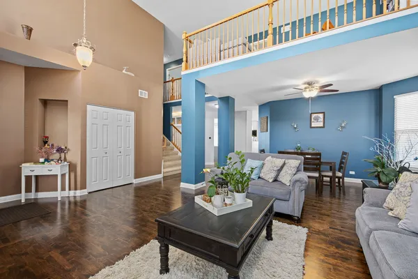 $548,000 | 1863 Lake Bluff Lane, Pingree Grove, IL 60140