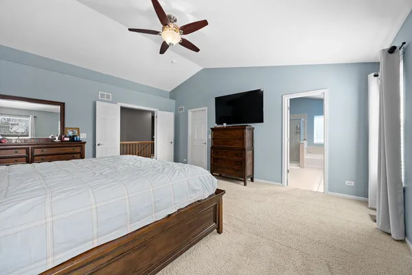 $548,000 | 1863 Lake Bluff Lane, Pingree Grove, IL 60140