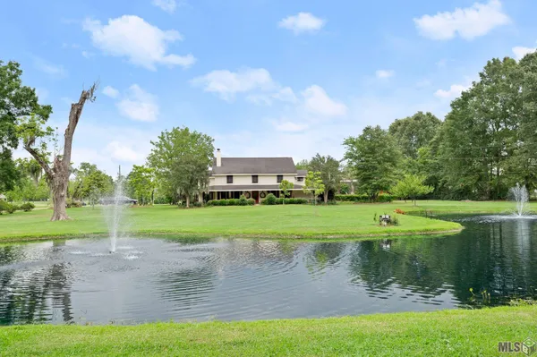 $899,000 | 23710 Portwood Lane, Zachary, LA 70791