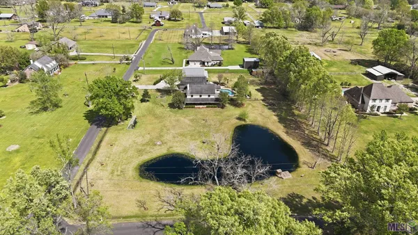 $899,000 | 23710 Portwood Lane, Zachary, LA 70791