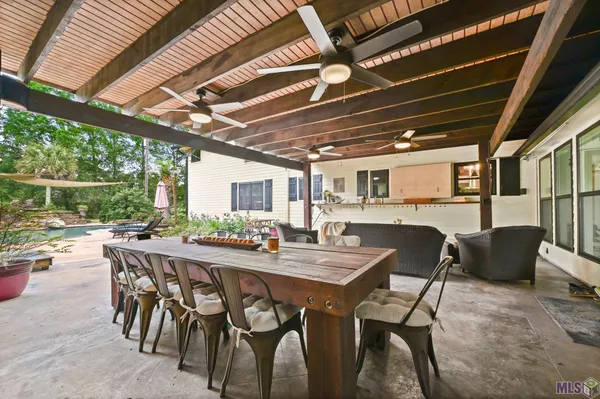 $899,000 | 23710 Portwood Lane, Zachary, LA 70791