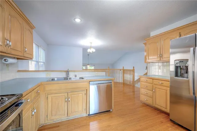 $399,950 | 13928 West 109th Street, Lenexa, KS 66215