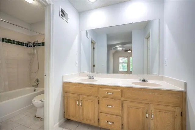 $399,950 | 13928 West 109th Street, Lenexa, KS 66215