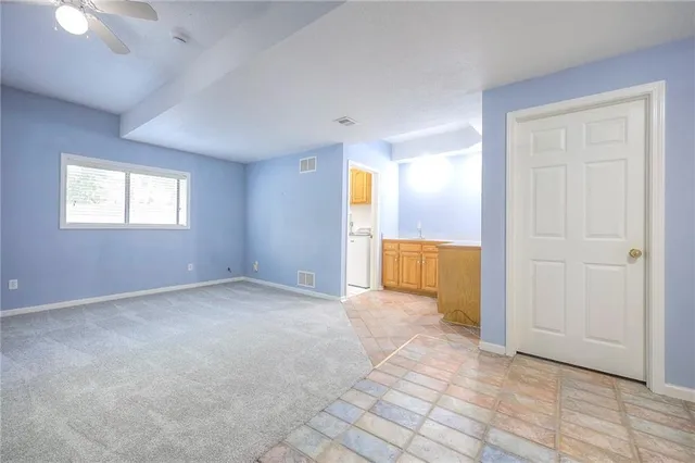 $399,950 | 13928 West 109th Street, Lenexa, KS 66215