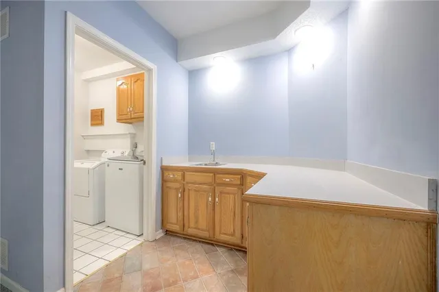 $399,950 | 13928 West 109th Street, Lenexa, KS 66215