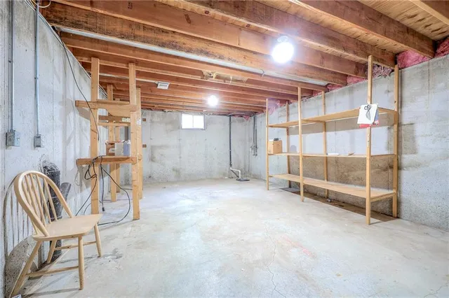 $399,950 | 13928 West 109th Street, Lenexa, KS 66215